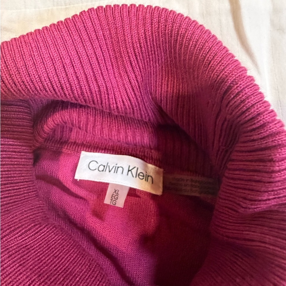 Calvin Klein XL Pink and Black Women's Sweater Excellent Condition - Picture 3 of 8